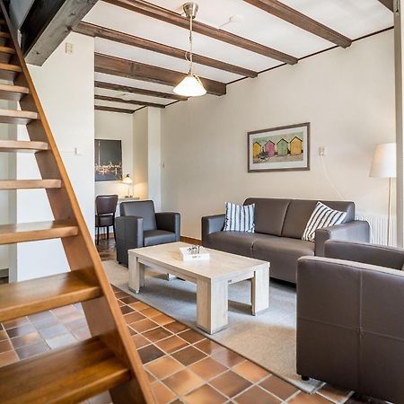 Great Farmhouse In De Cocksdorp With Garden 외부 사진