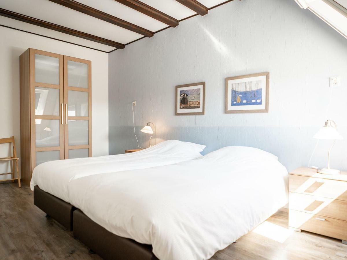 Great Farmhouse In De Cocksdorp With Garden 외부 사진